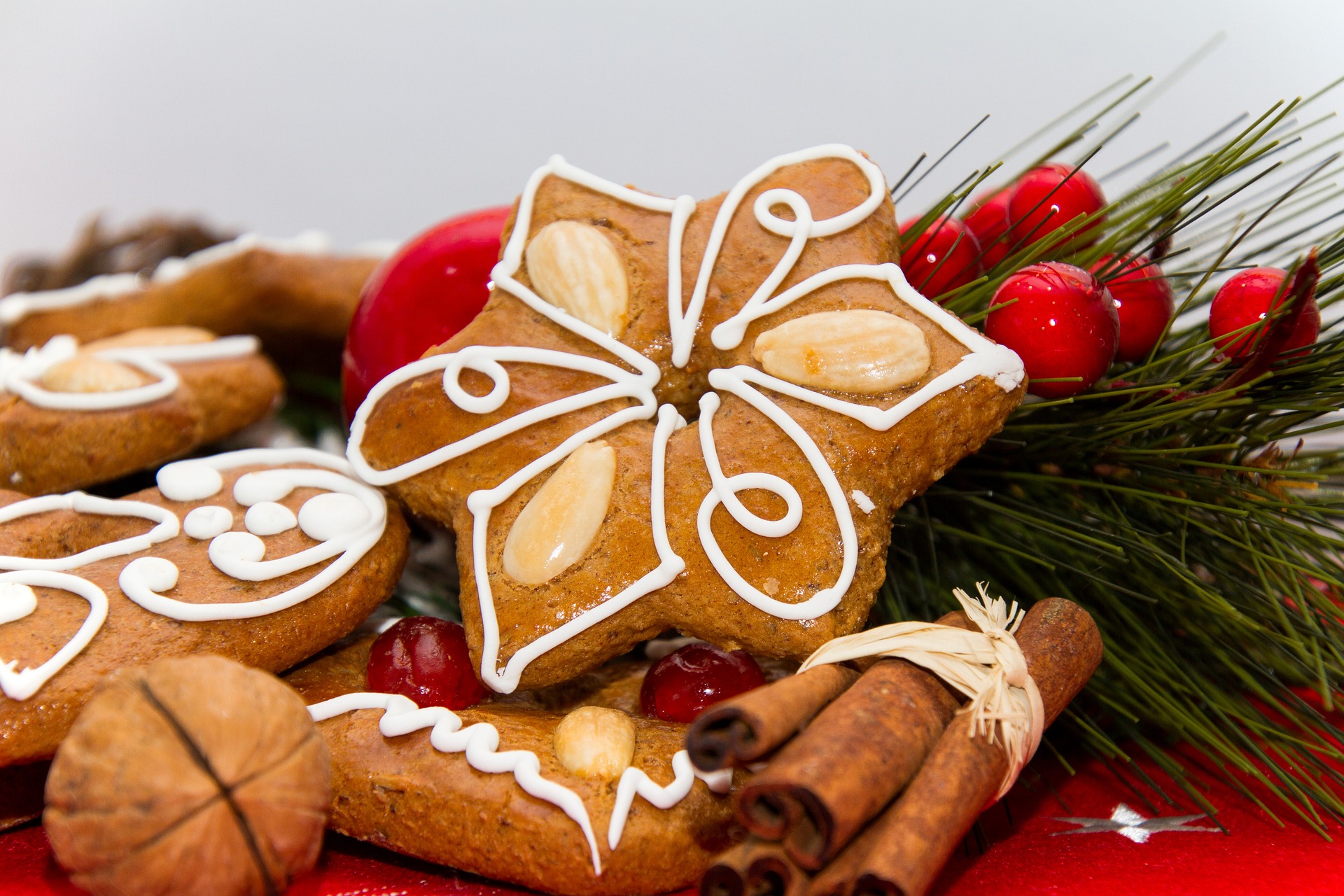 gingerbread-4676900_1920